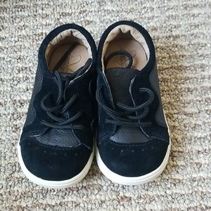 Toddler shoes
